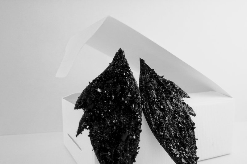 Marjeta Hribar, oblikovalka: Premog oblikuje v nakit (foto: osebni arhiv)
