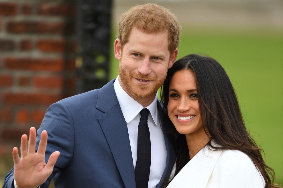 Bo kraljica Elizabeta dovolila Meghan Markle obleči njeno poročno obleko? (foto: Profimedia)