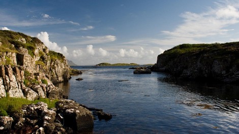 Prebivalci kupili škotski otok in obdržali svoje domove