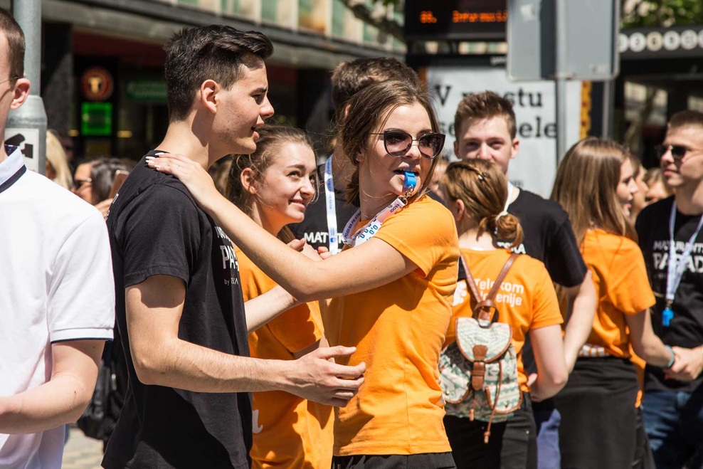 FOTOGALERIJA: Maturantska četvorka sredi prestolnice in po drugih slovenskih mestih