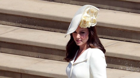 Kate Middleton na kraljevi poroki nosila obleko, ki smo jo videli že dvakrat
