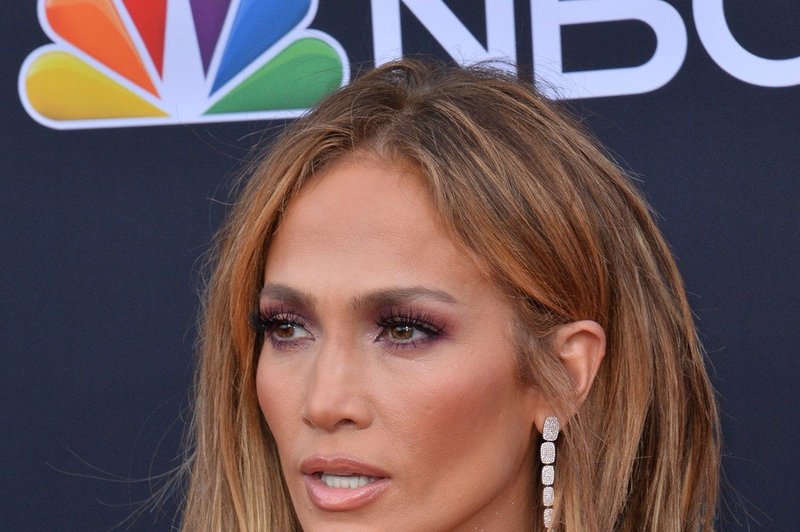 Pričeska Jennifer Lopez je v hipu postala modni hit (foto: Profimedia)