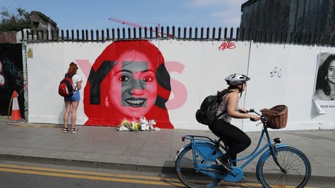 Irci so na referendumu podprli odpravo prepovedi splava