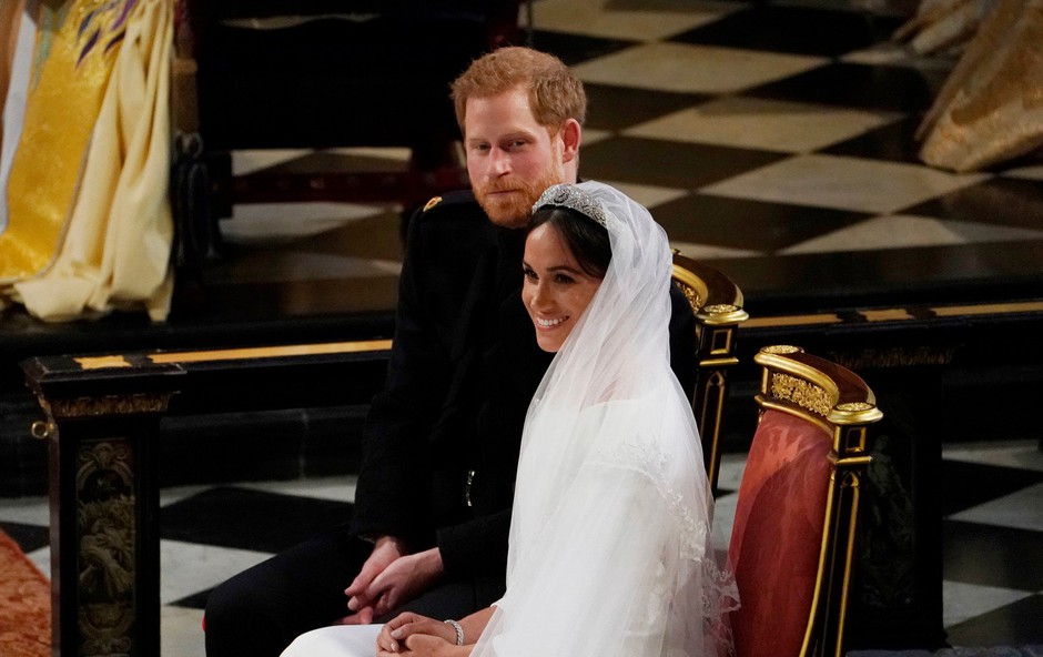 Princ Harry in Meghan Markle bosta morala vrniti vsa poročna darila (foto: Profimedia)