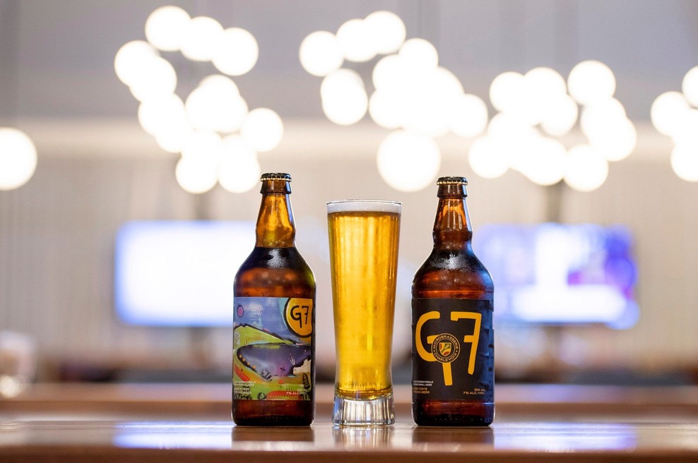 Na vrhu skupine G7 strežejo tudi pivo G7 (foto: profimedia)