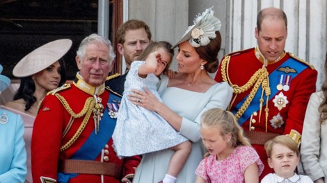 Kate Middleton z eno potezo rešila princeso Charlotte pred grdim padcem