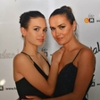 Alina in Anika Košir, hčerki Alenke in Jureta, sta podjetni dekleti, lepotici sta se lotili svojega posla