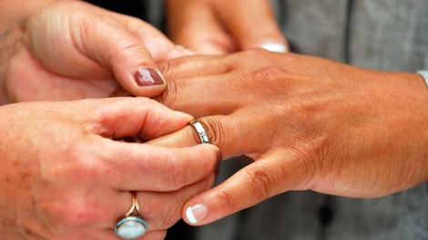 Dobra novica za poročene pare: zakon je dober za zdravo srce