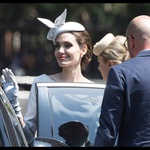 Angelina Jolie bolj elegantna od celotne kraljeve družine (foto: Profimedia)