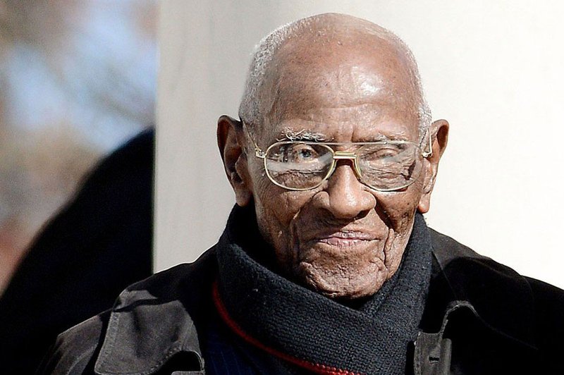 Najstarejši Američan pri 112 letih žrtev kraje identitete (foto: profimedia)