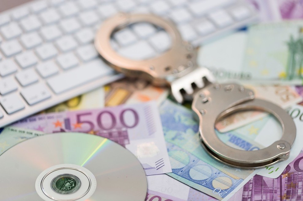 Zgodbe s spleta: iskreni zapis policista Iztoka Kusteca na Facebooku požel že preko 2.000 všečkov (foto: profimedia)