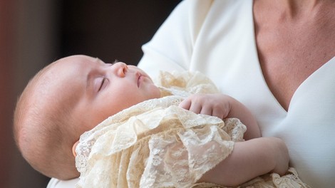 Malega Louisa so krstili brez prisotnosti kraljice Elizabete II.