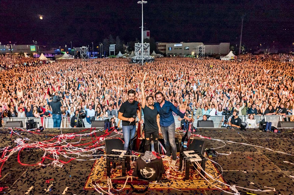 2Cellos: Vrhunski spektakel pod zvezdami! (foto: Jaka Ivančič, Matia Ščukovt, Tomaž Primožič – FPA, osebni arhiv izvajalca)