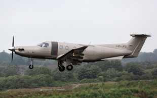 Letalsko nesrečo na Papui Novi Gvineji je preživel le 12-letni deček