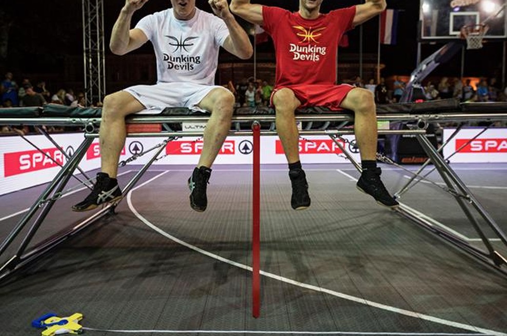Dunking Devils domov odnesli že drugi Guinnessov rekord (foto: Dunking Devils Facebook)