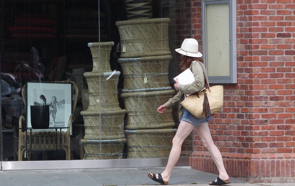 Julianne Moore ima pri 57 letih zavidanja vredne noge (foto: Profimedia)