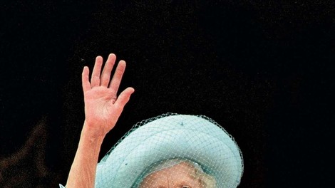 Kraljica Elizabetha je Harryju zapustila več kot Williamu