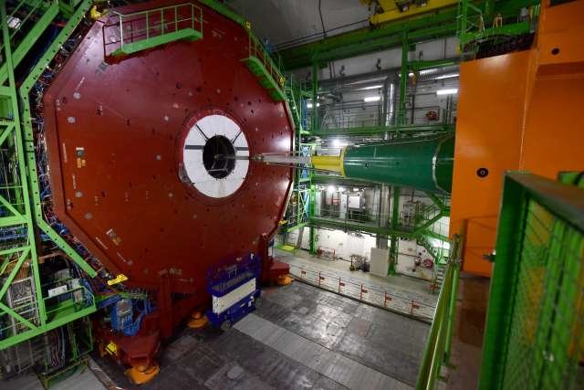 Znanstveni preboj v Cernu: Prvič opazovali razpad Higgsovega bozona! (foto: Tamino Petelinšek/STA)