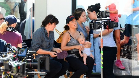 Eva Longoria se je dva meseca po porodu že vrnila na snemanje filma