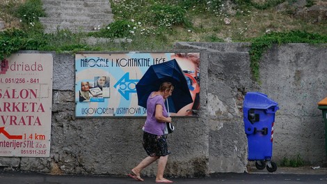 Ponekod na Hrvaškem hudo neurje, siloviti sunki vetra, dež in toča