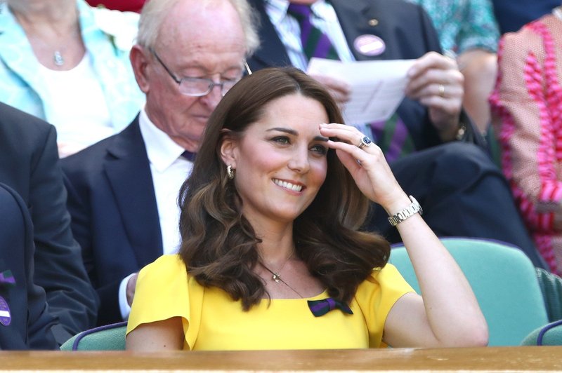 Kate Middleton zaradi sestrine nosečnosti morda ne bo prišla na poroko (foto: Profimedia)