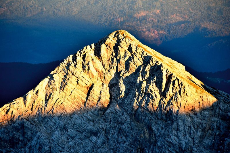 Triglav: Še vedno gora naših gora?! (foto: Rok Eržen)