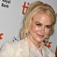 Nicole Kidman pri 51 letih brez ene same gubice na obrazu