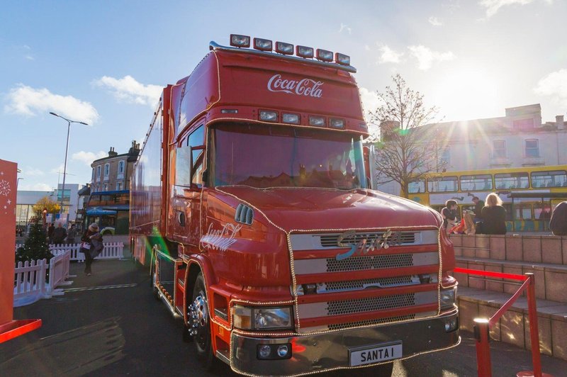 Coca Cola za večjo prodajo preučuje možnost uporabe kanabisa (foto: Profimedia)