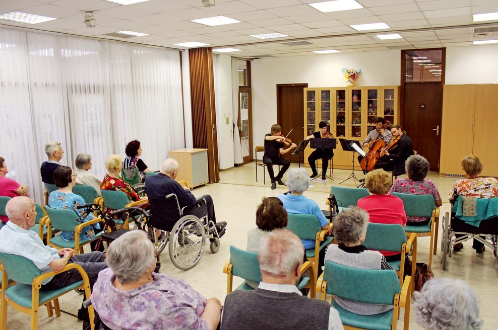 70 let Slovenske filharmonije: Slovenski filharmoniki med ljudi (foto: Arhiv slovenske filharmonije)