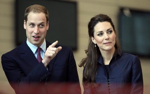 Princ William je leta 2007 s Kate Middleton razmerje končal kar preko telefona