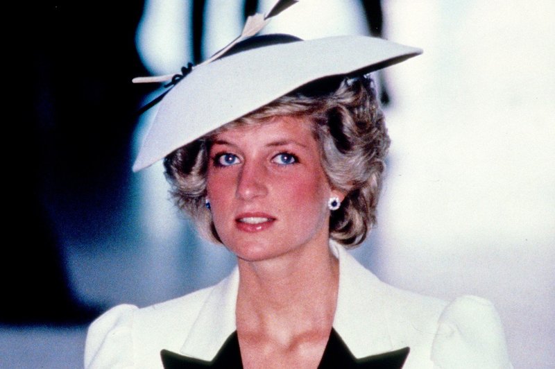 Serija o kraljevi družini: Če bi se princesa Diana privezala, bi preživela nesrečo! (foto: Profimedia)