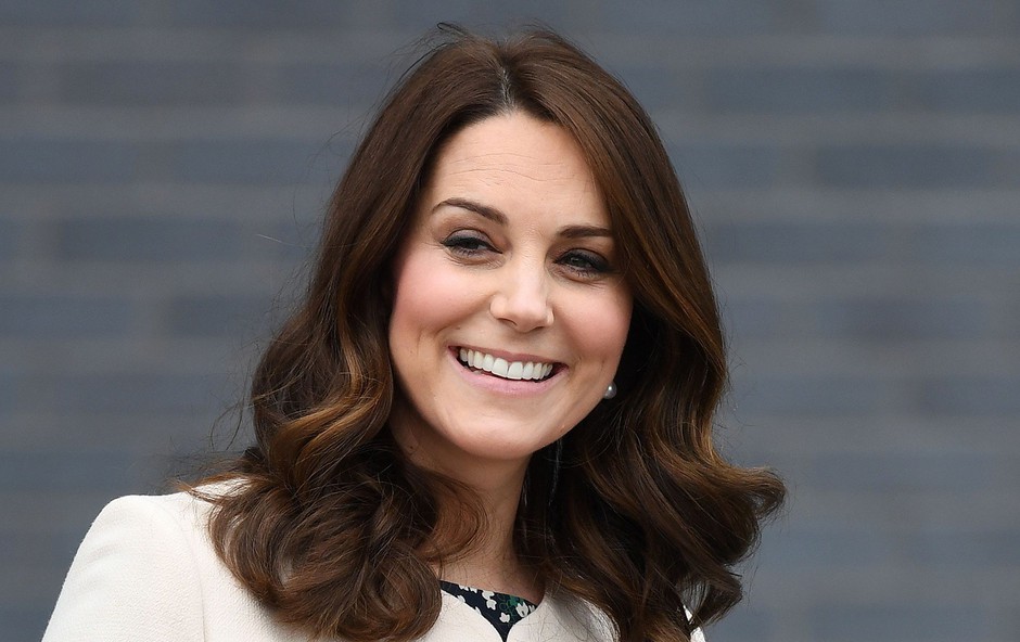 Kate Middleton se znova vrača v "službo" (foto: Profimedia)
