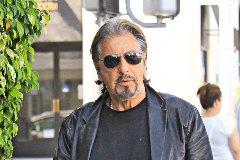 Al Pacino ljubi 39 let mlajšo (foto: Profimedia)