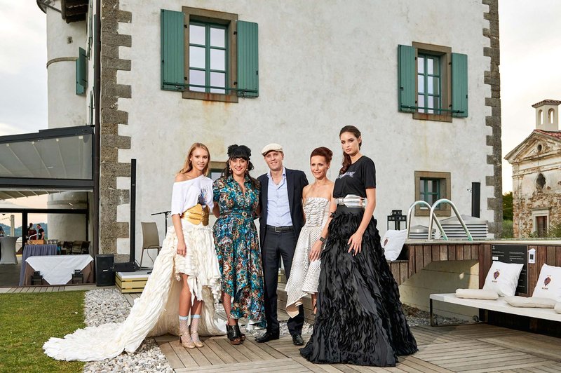 Ugledna družina Simčič združila vinsko-modni sij (foto: Manuel Kovšca)