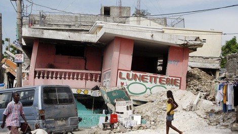 Tla na Haitiju so se spet tresla, najmanj 10 mrtvih