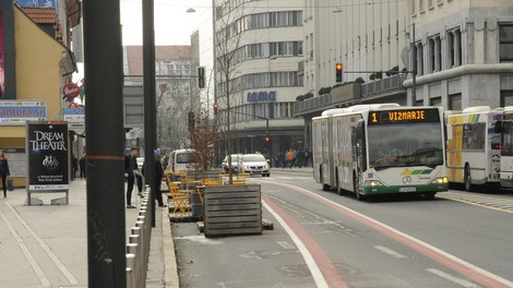 V Ljubljani bo zaradi del več dni spremenjen prometni režim na Slovenski cesti