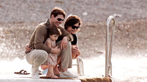 Tom Cruise noče videvati hčerke, ker ni za scientologijo