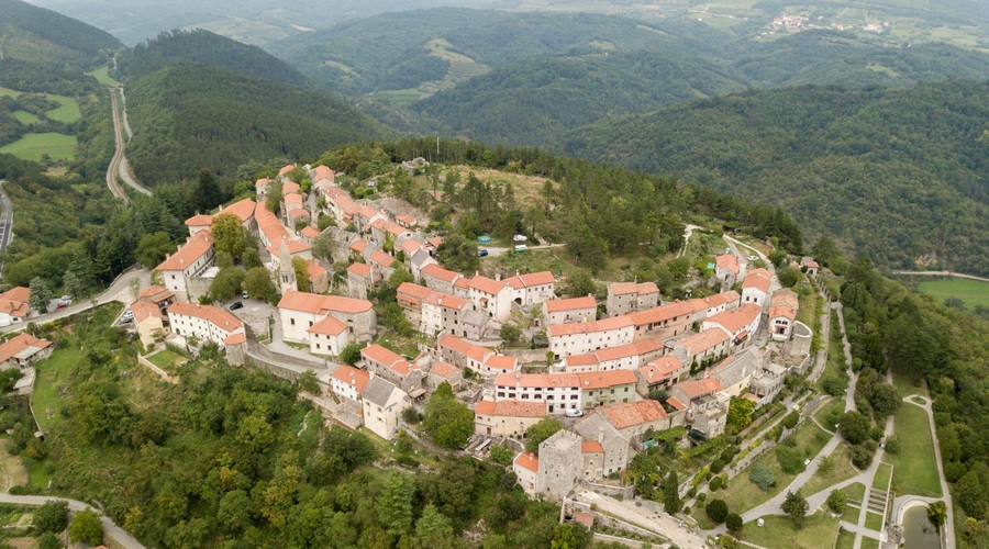 Skriti biseri: Štanjel in vino (foto: SHUTTERSTOCK)