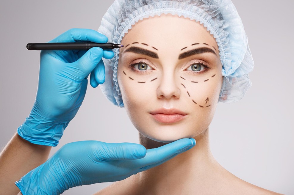 Estetska medicina: V modi svež, a naraven videz (foto: SHUTTERSTOCK)