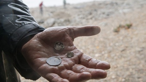 V Donavi našli skriti zaklad z 2000 zlatniki in srebrniki