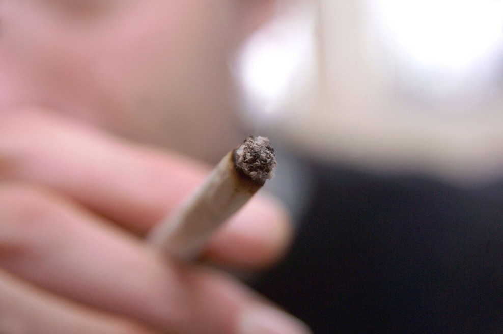 Zasvojenost ni omejena zgolj na alkohol in droge, ampak tudi na tehnologijo, hrano in odnose (foto: profimedia)
