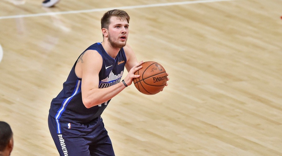 Luka Dončić dosegel največ točk in s kolegi do četrte zmage teličkov iz Dallasa (foto: profimedia)