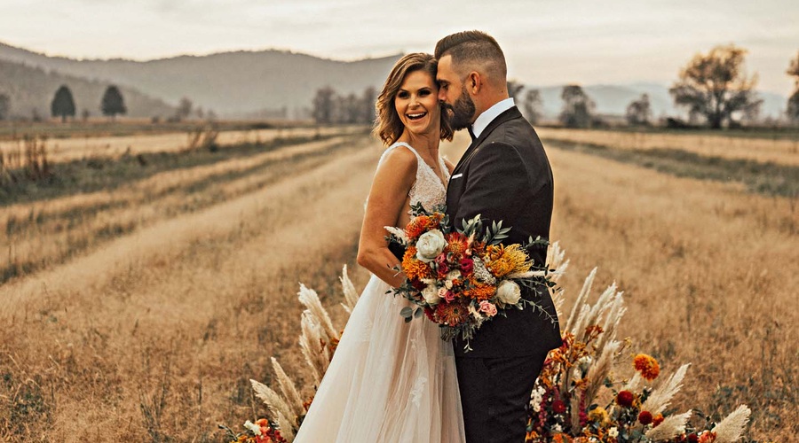Poroka Teje Perjet in Janija Jugovica bo na prav poseben dan! (foto: Jana Šnuderl)