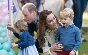 Kate Middleton princa Georga in princeso Charlotte ves čas oblači v ista oblačila