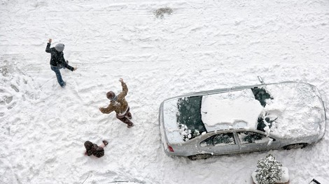 Največ snega so namerili v hribovitem svetu, na Vojskem 24 cm snega!