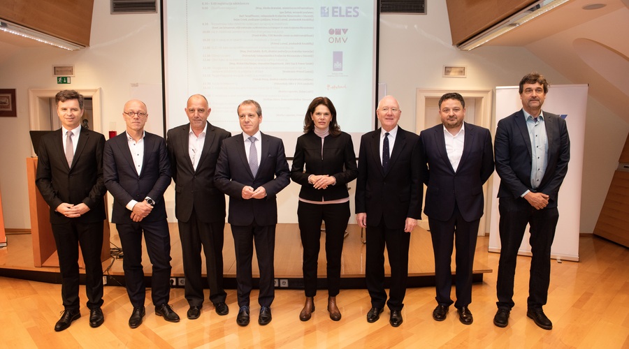 Na 5. konferenci E-mobilnost o izzivih in potencialih skorajšnje prihodnosti za Slovenijo in svet! (foto: Helena Krmelj)