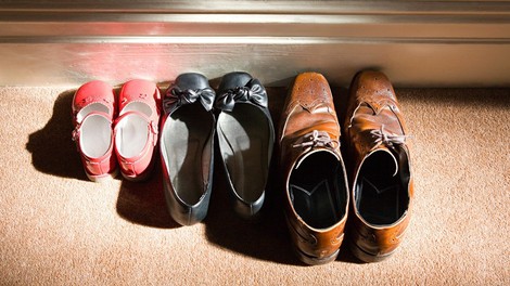 Razlaga sanj: Čevlji povedo, kako napredujete v poslu ali pri osebnostni rasti!