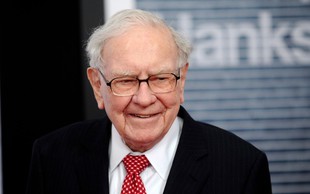Warren Buffett lani v dobrodene namene nakazal kar 2,8 milijarde dolarjev!