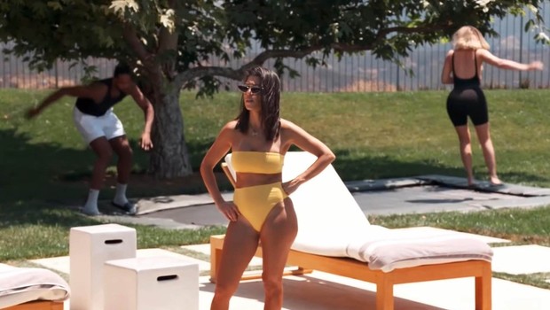 Kourtney Kardashian na pragu 40 let in po treh porodih pokazala fantastično postavo (foto: Profimedia)