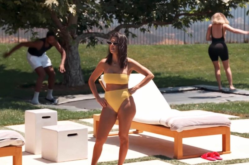 Kourtney Kardashian na pragu 40 let in po treh porodih pokazala fantastično postavo (foto: Profimedia)